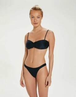 Fany Bottom - Black 18 Fany Bottom - Black -Swimwear Sales FANYBOTTOM FRONT 1