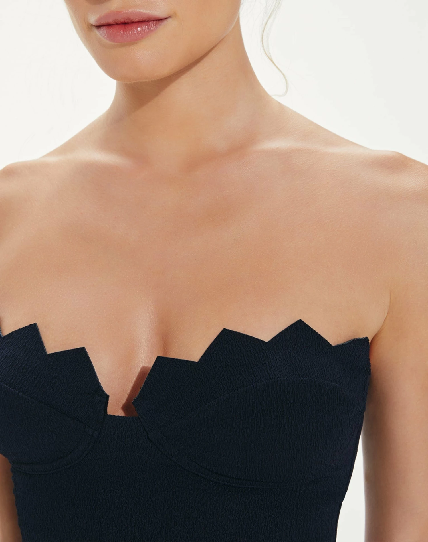 Firenze Imani One Piece - Black 5 Firenze Imani One Piece - Black - Image 3