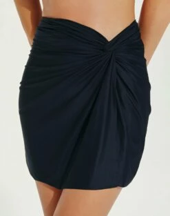 Karen Mini Pareo Skirt - Black 10 Karen Mini Pareo Skirt - Black -Swimwear Sales KARENMINISKIRT DETAIL 5a5f5043 2aa9 4b00 85c6 473cd2995585