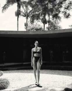 Kim Bandeau Top - Black -Swimwear Sales KIMBANDEAUTOP LIFE