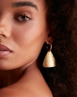 Peggy Earrings - Gold -Swimwear Sales PEGGYEARINGS LIFE 1