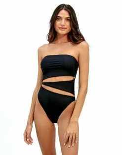 Frida One Piece - Black -Swimwear Sales black frida 1pc f0b27fed 2c6d 4faf 8c5a 2fe2141cd782 1